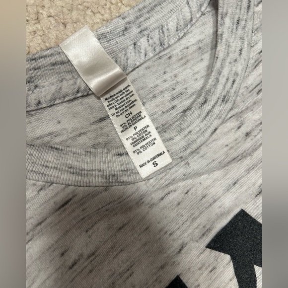 Asana BEAST MODE t shirt size S in grey and black - Picture 6 of 7